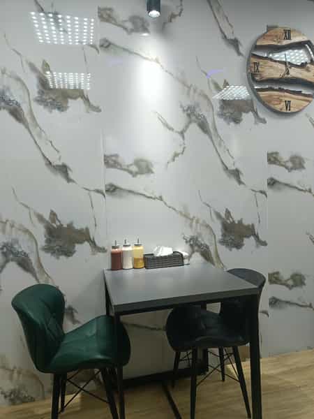 عکس فست فود دو لپی در زر افشان اسلام‌شهر