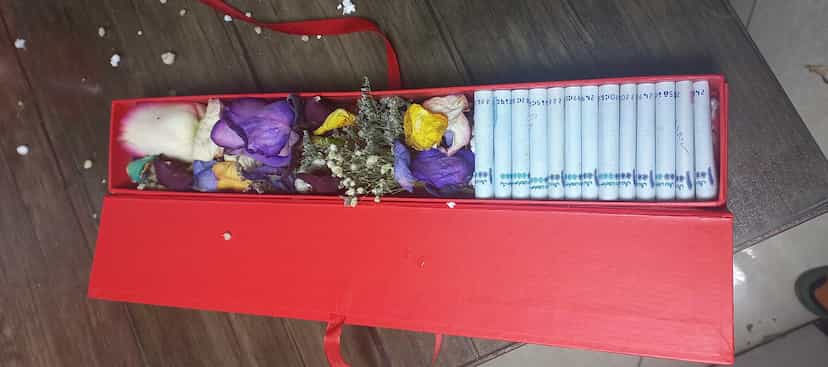 عکس گل فروشی و تم تولد در شهر اسلام‌شهر