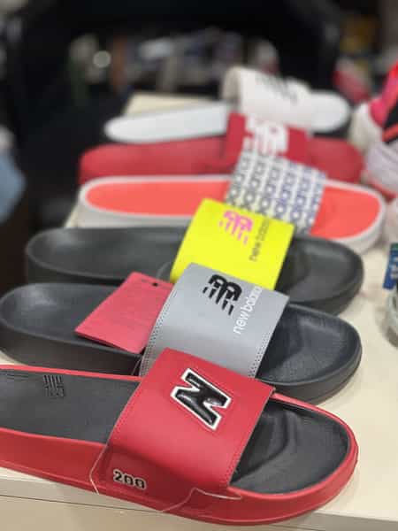 عکس بوتیک میرداماد در شهر قدس