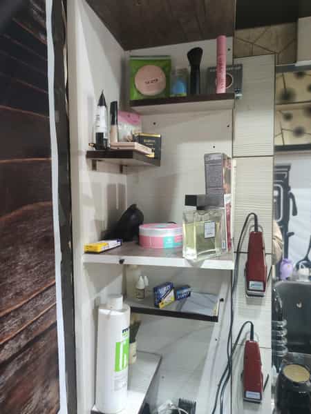 عکس پیرایش حمید در شهر قدس