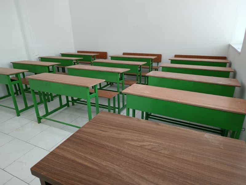 عکس دبیرستان پویش کرج