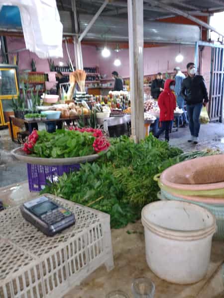 عکس بازار روز آمل در گرجی محله آمل