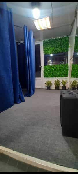 عکس مزون لباس مجلسی فلورا در جهاد کرمان