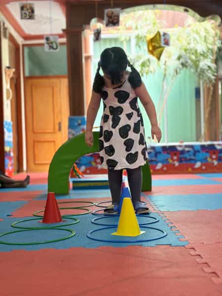 عکس پیش دبستانی تخصصی مهرآیلین در آبنوس کرمان