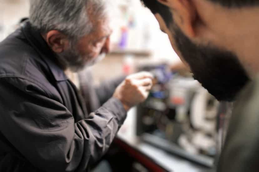 عکس تعمیرگاه لوازم خانگی کوهپایه زاده در چمران کرمان