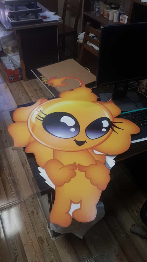 عکس کاغذستان چاپ و تولید کاغذ دیواری( پوستر دیواری ) و آسمان مجازی در بازار کرمان