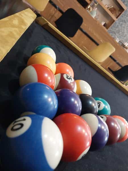 عکس کافه بازینو در شاهزاده محمد کرمان