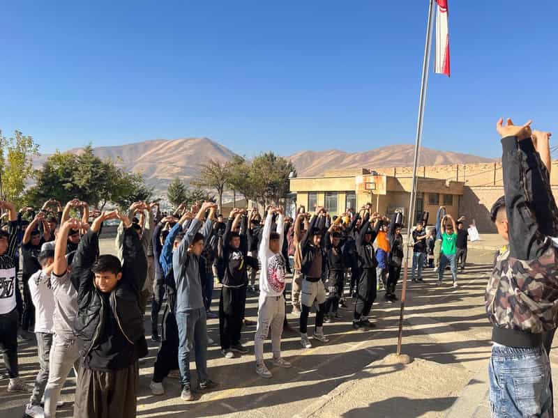 عکس هنرستان کاوشگران در اسلام آباد سنندج