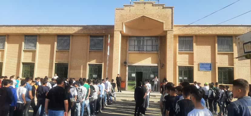 عکس هنرستان کاوشگران در اسلام آباد سنندج