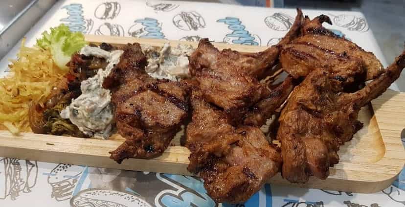 عکس فست فود هربد در دانشگاه قزوین