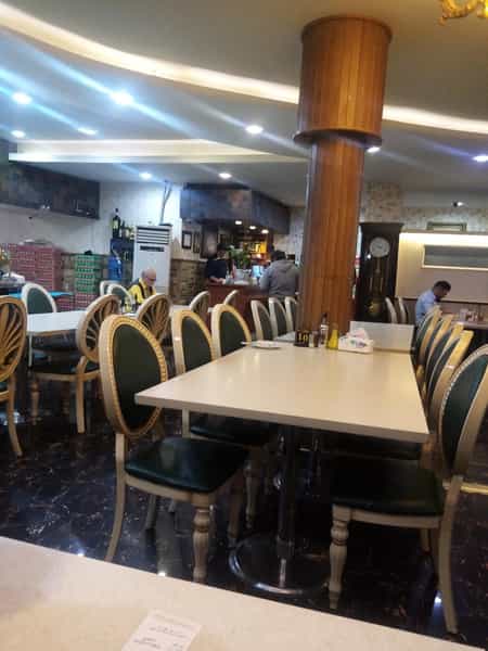 عکس رستوران نمونه در سرچشمه قزوین