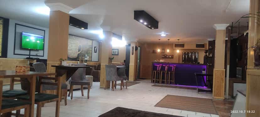 عکس کافه رستوران رستان در سرچشمه قزوین