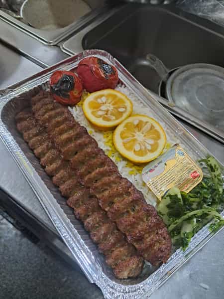 عکس رستوران غذای سنتی و محلی حاج منصور در نوروزیان قزوین