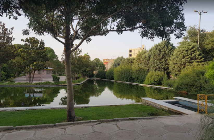 عکس بوستان دهخدا در توحید قزوین