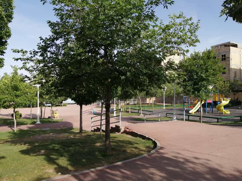 عکس بوستان سلام در مینودر قزوین