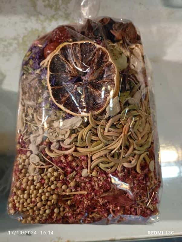 عکس عطاری بهارنارنج
