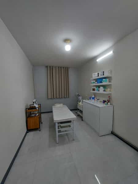 عکس کلینیک زیبایی شیرین نصیری در پژوهنده خرم‌آباد
