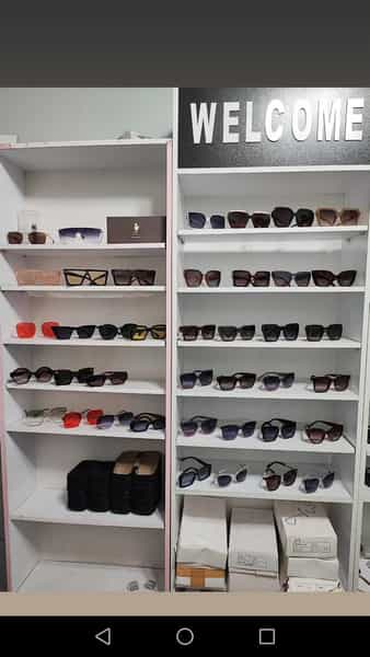 عکس عینک فروشی شمس در کورش خرم‌آباد