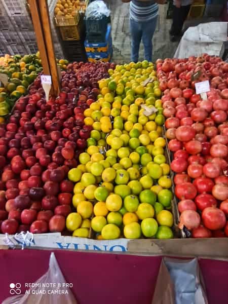 عکس میوه فروشی تک شهرک شهید رجایی آمل