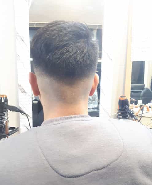 عکس پیرایش سبحان در بازار باش ارومیه