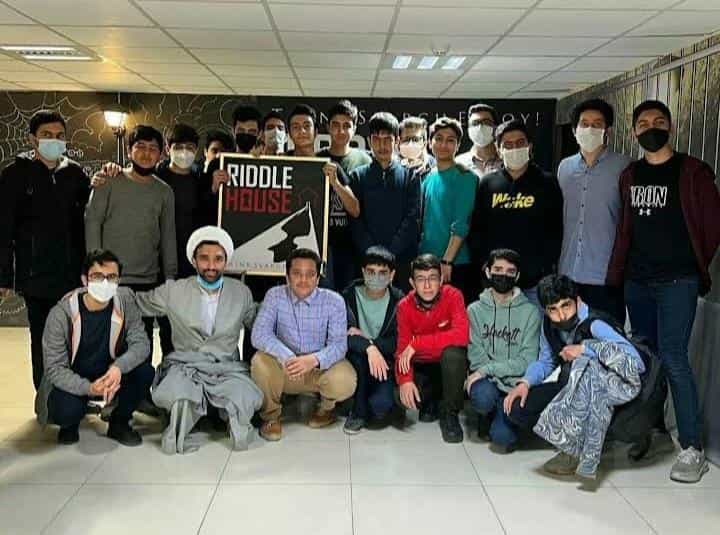عکس دبیرستان دکتر خرمی در شهر قم