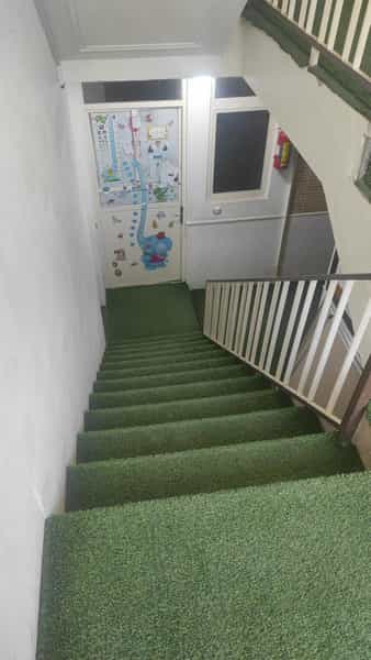 عکس پیش دبستانی و دبستان گنجینه دانش در جمهوری قم