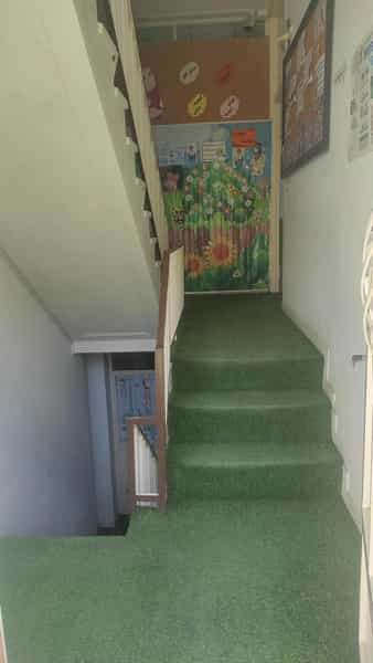 عکس پیش دبستانی و دبستان گنجینه دانش در جمهوری قم