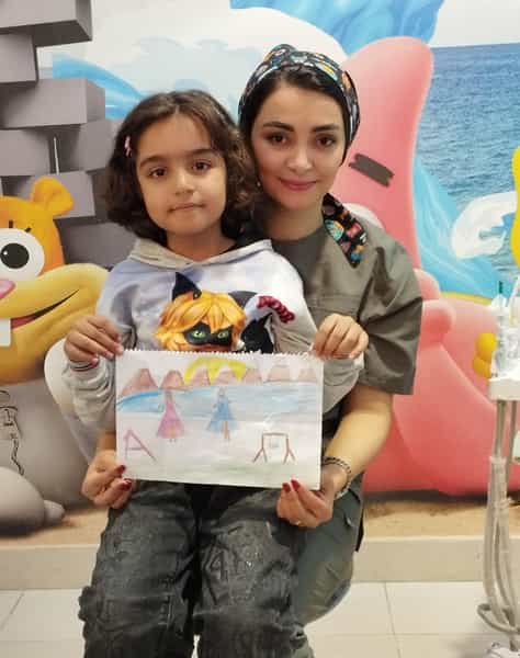 عکس دکتر خسروزاده، دندانپزشک کودکان در حافظ ارومیه