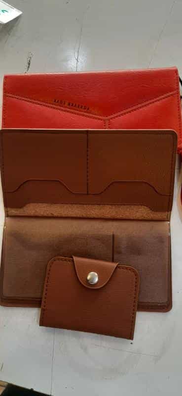 عکس گروه تولیدی کیف حسینی