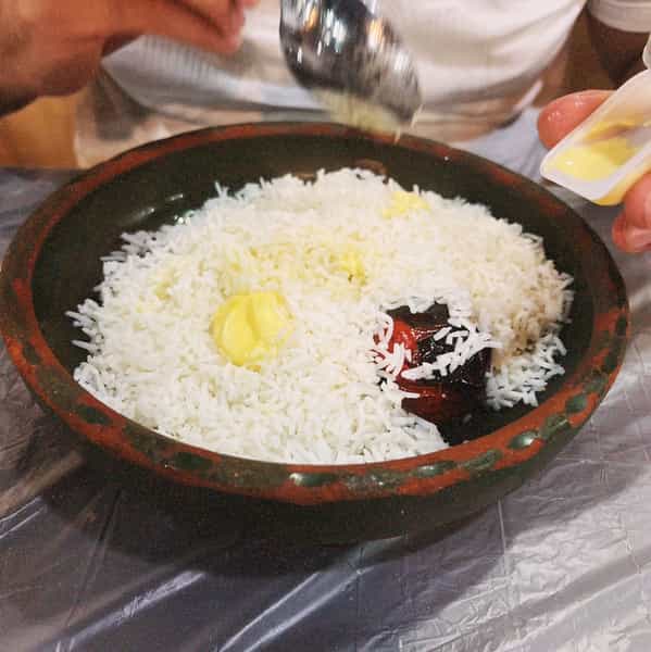 عکس رستوران نمونه جوجه محلی در شهر فومن