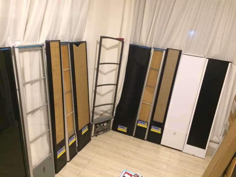 عکس گیت فروشگاهی گیت مغازه تگ جداکننده مگنت لنیازد