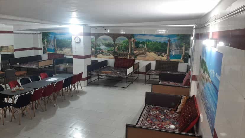 عکس سفره خانه طعمکده در نجف آباد زنجان