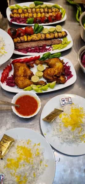 عکس رستوران ابوذری در انقلاب زنجان