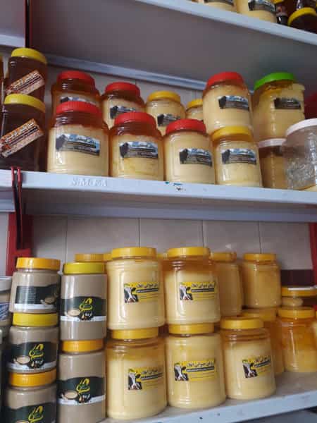 عکس لبنیات سنتی تاران در خیام زنجان