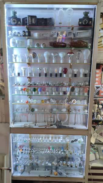 عکس فروشگاه نورآرا در انقلاب زنجان