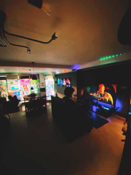 عکس گیم نت سینا در پایین ملیک ساری