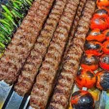 عکس کبابی دایی اکبر در شهر قم