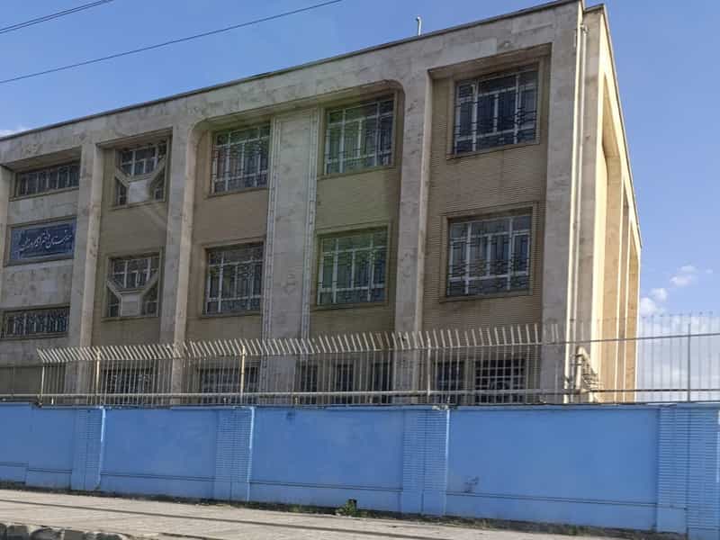 عکس هنرستان دخترانه مهرورزان شهرک تعاون کرمانشاه