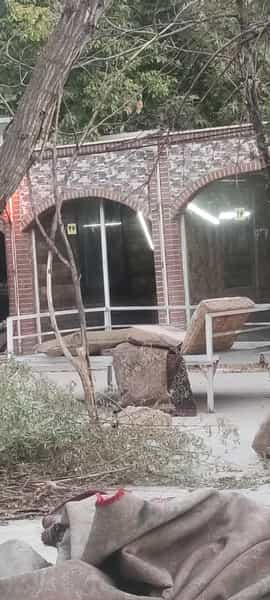 عکس کافه آب و آتش در طاق بستان کرمانشاه