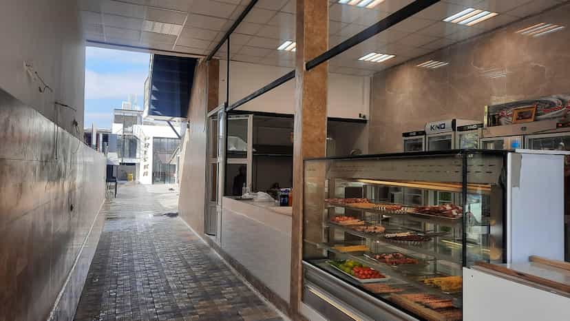 عکس کافه رستوران پریسکه در دیزل آباد کرمانشاه