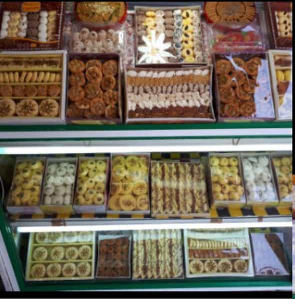 عکس نان برنجی پزی کلهر در کسری کرمانشاه