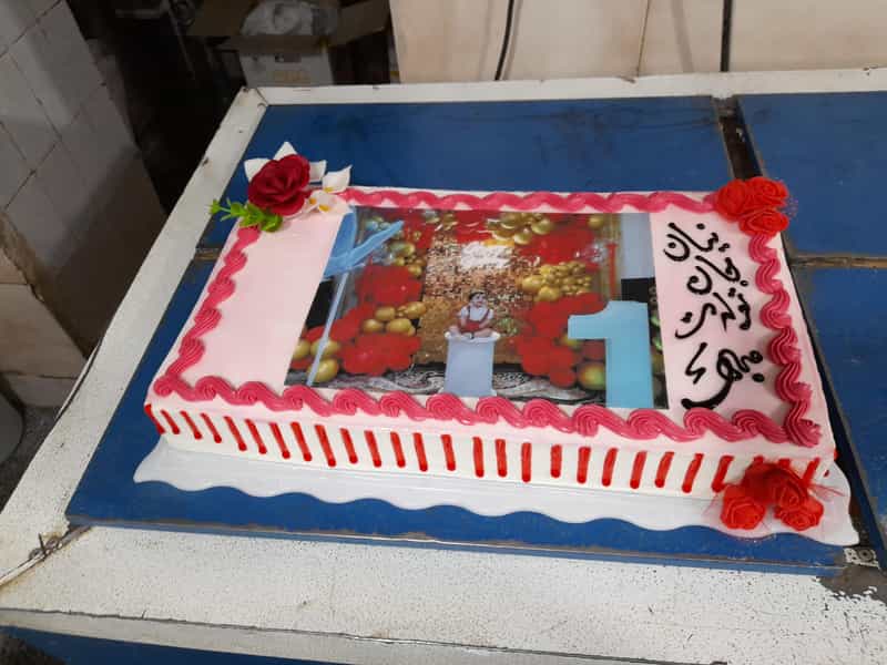 عکس قنادی مینو بهمن رستمی در چقاکبود کرمانشاه