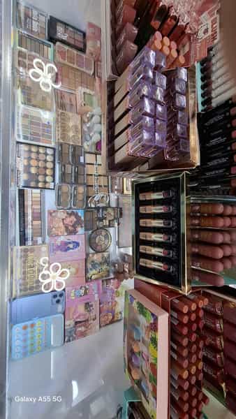 عکس فروشگاه زرین در گلستان کرمانشاه