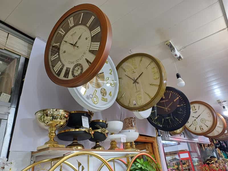 عکس مغازه آنتیک در مسکن کرمانشاه