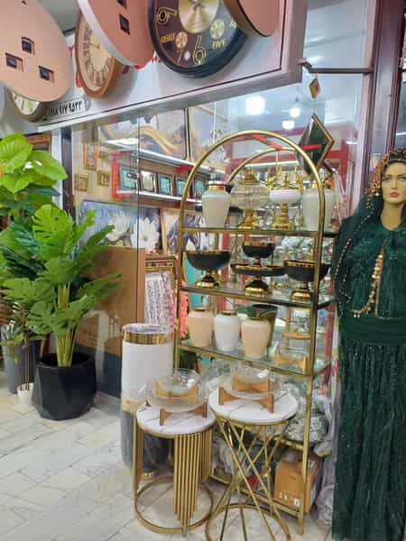عکس مغازه آنتیک در مسکن کرمانشاه