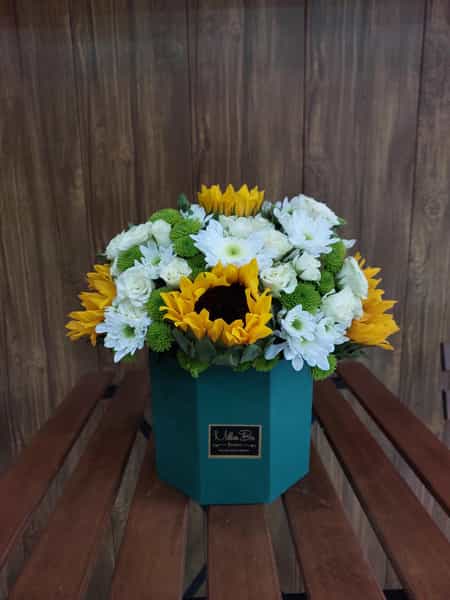 عکس گلفروشی آس در گلستان کرمانشاه