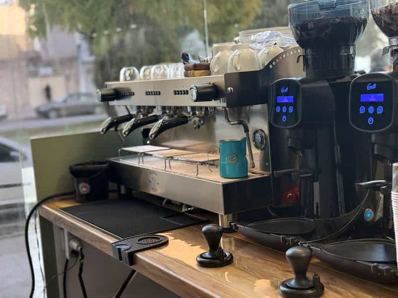 عکس دنیای قهوه در گذرنامه کرمانشاه