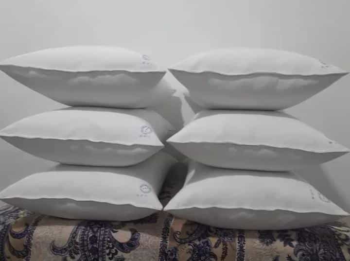عکس کالای خواب شریعتی در فرودگاه کرمانشاه
