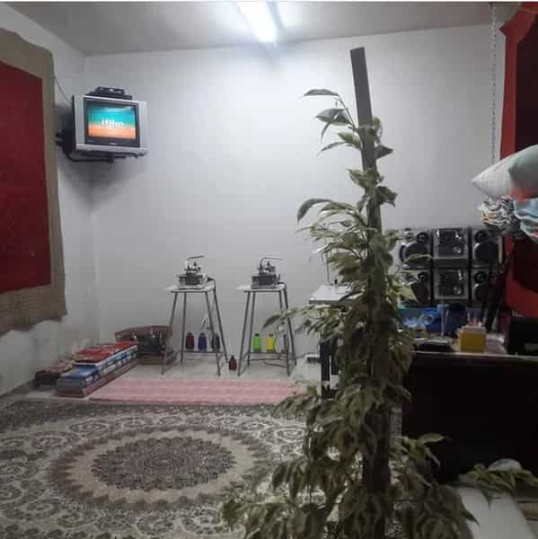 عکس کالای خواب شریعتی در فرودگاه کرمانشاه