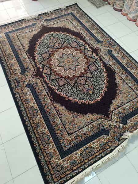 عکس فرش فروشی اسفندیار یاوری در شاطر آباد کرمانشاه